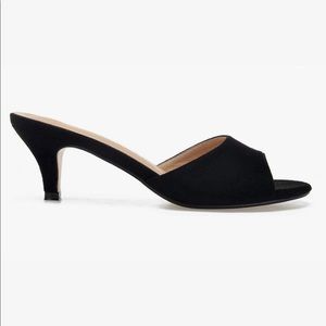Black Kitten Heel